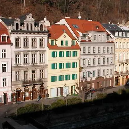 Maltezsky Kriz Otel 3*