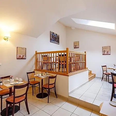 Maltezsky Kriz Hotel