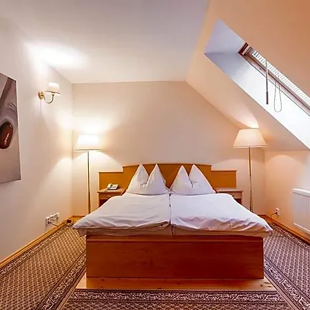 Maltezsky Kriz Hotel 3*