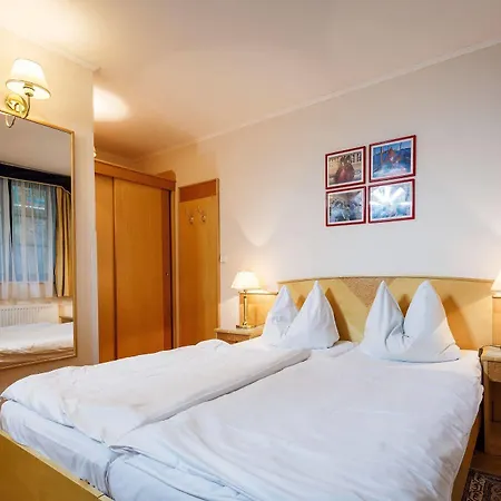 Maltezský Kříž Hotel