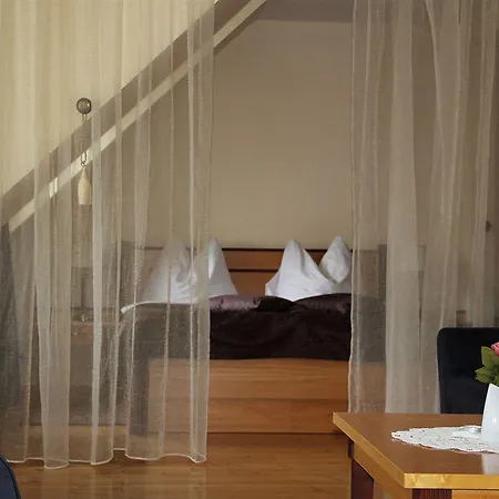 Hotel Maltezský Kříž 3*