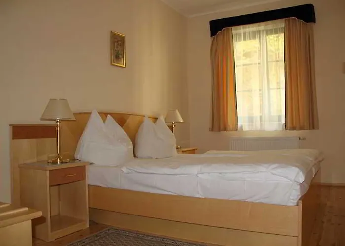 Hotel Maltezský Kříž 3*